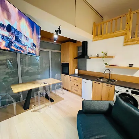 Loft * Tirana